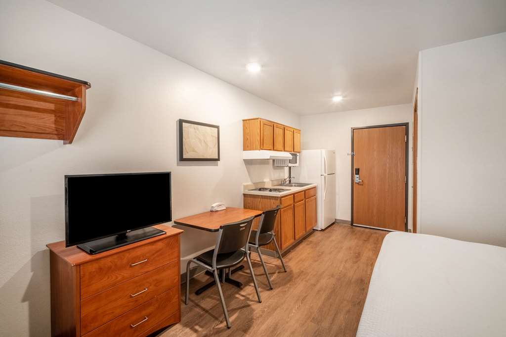 WoodSpring Suites Corpus Christi - photo 13