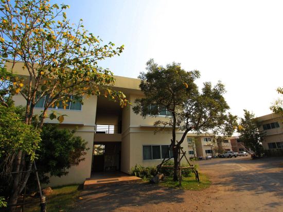 Orchid Place Hotel — hotel in Phichit