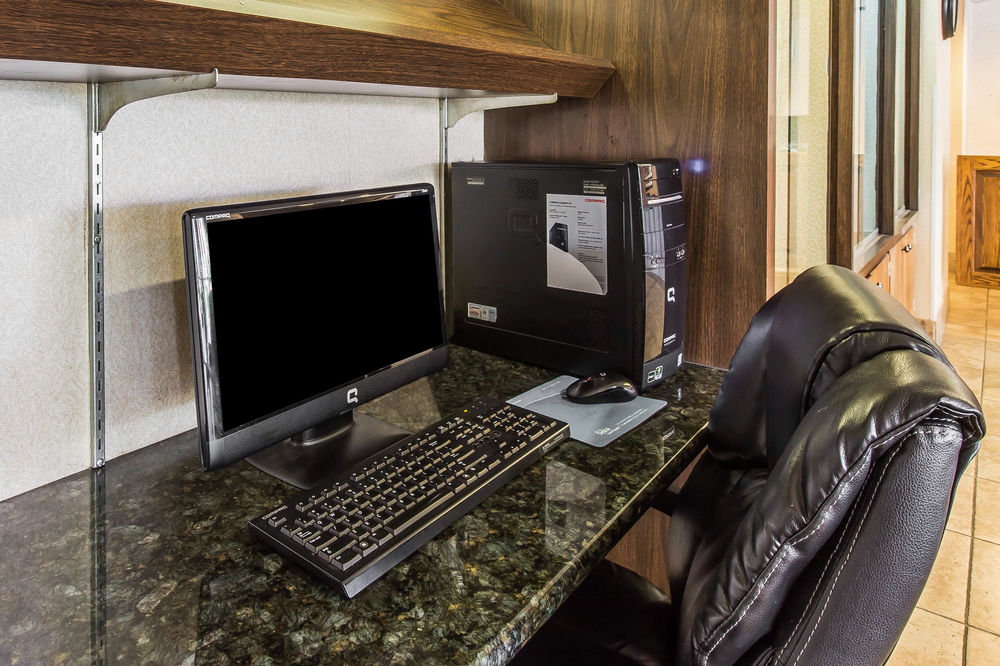 Quality Inn South - photo 14