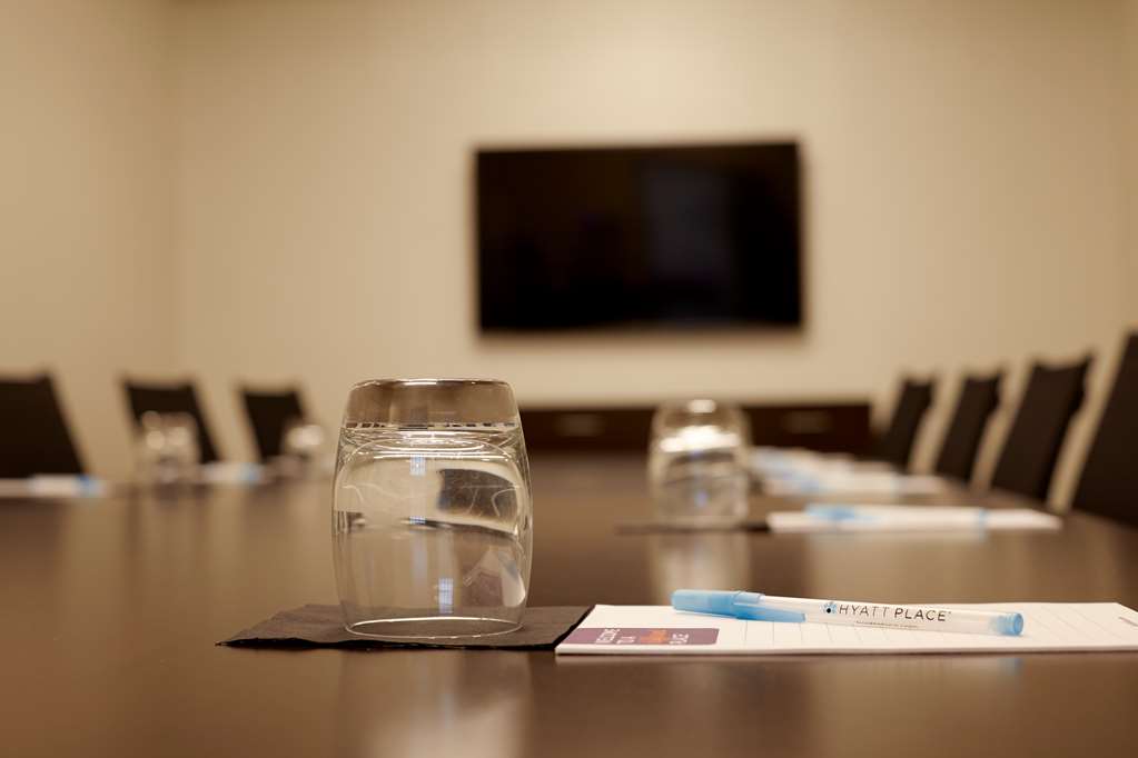 Hyatt Place Madison Verona - photo 32