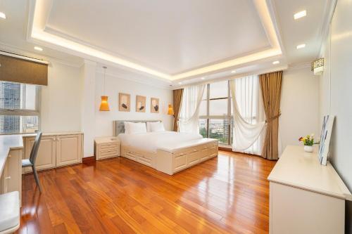 Signature Duplex 4 bedroom Starhill Free Pick Up — 4-Star Luxury Hotel in Ho Chi Minh City, Vietnam