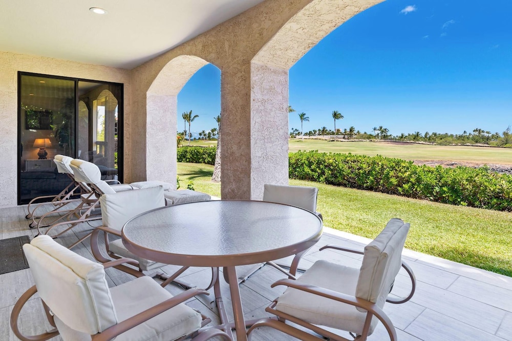 Exclusive Single story Golf Villa 20 2 Ensuite — 4-Star Luxury Hotel in Waikoloa, United States