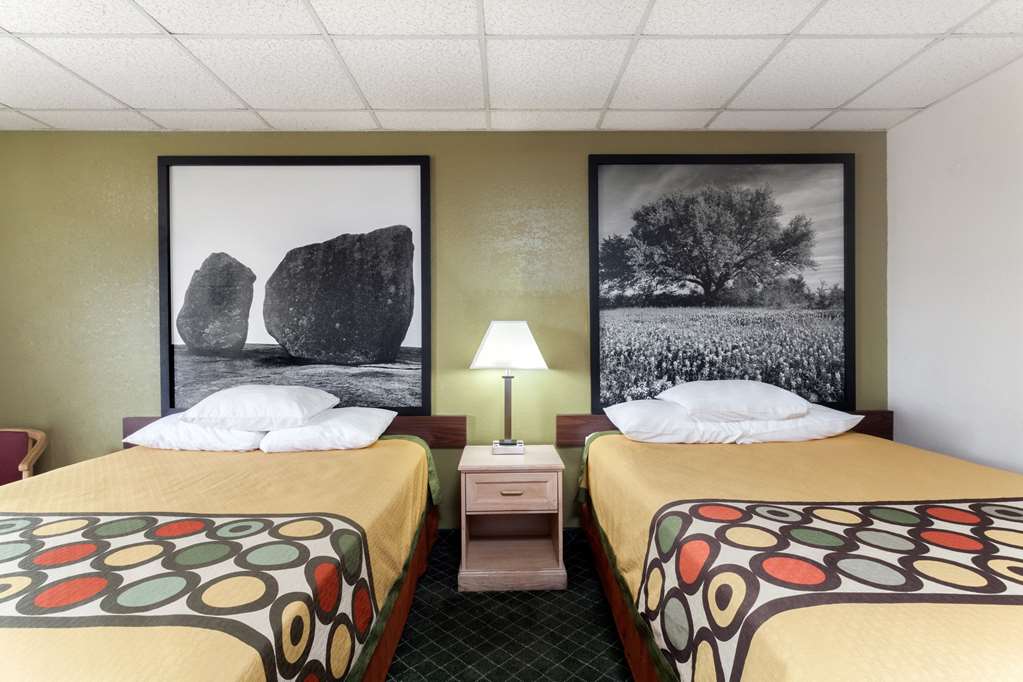 Super 8 by Wyndham Fredericksburg - photo 13