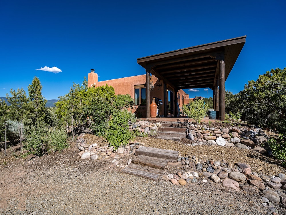 Arroyo's Edge - photo 27
