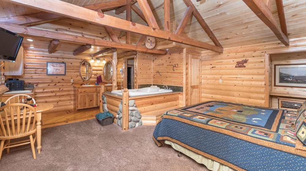 Upper Canyon Inn & Cabins - photo 23