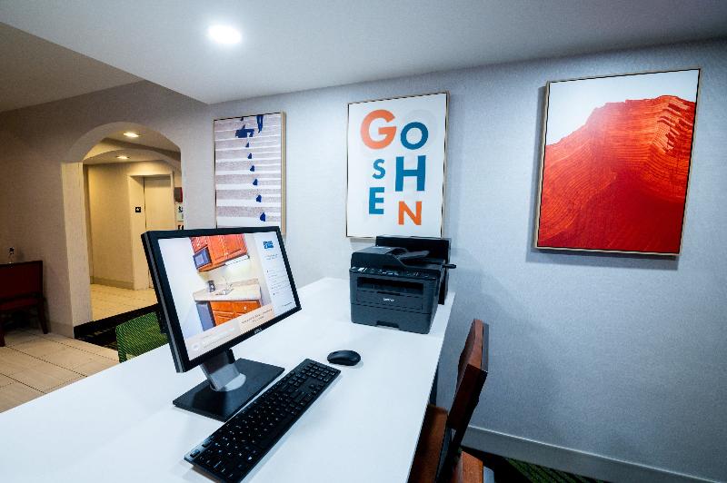 Holiday Inn Express Hotel & Suites Goshen by IHG - photo 7