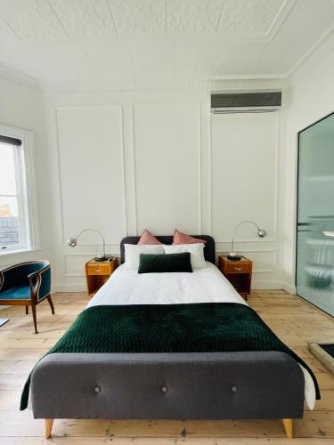 Suite Martinique at Slivington Manor
