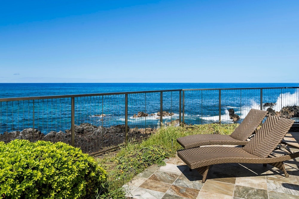 Kanaloa at Kona 3303 — 4-Star Luxury Hotel in Kailua-Kona, United States