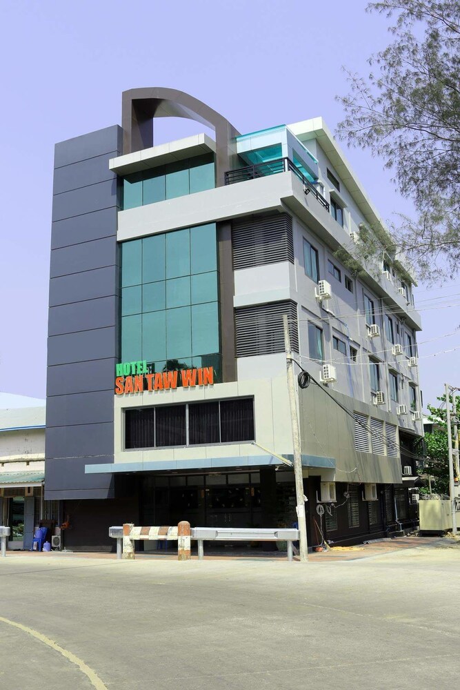 Hotel San Taw Win in Pathein, Myanmar