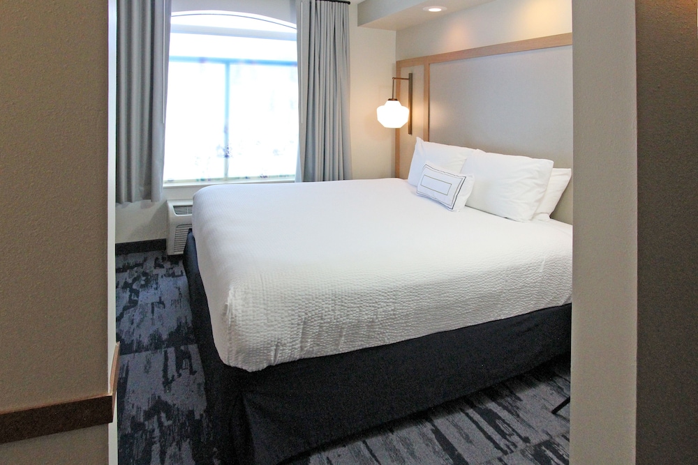 Fairfield by Marriott Inn & Suites Charleston Airport Convention Center - photo 9