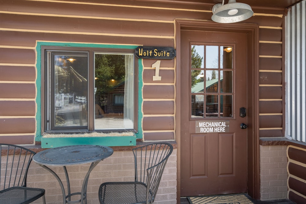 The Bucking Moose - photo 65