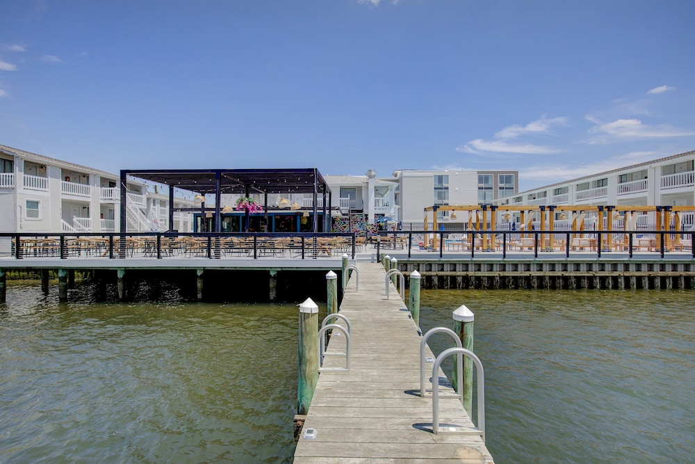 Beachwalk - photo 47