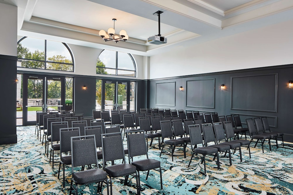 The Hamilton Alpharetta Curio Collection by Hilton - photo 39