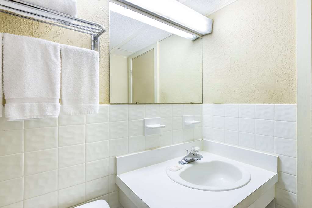Ramada by Wyndham West Atlantic City - photo 17