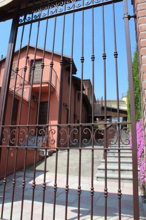 Locanda Pastura Camere & Suites — hotel in Agliano Terme