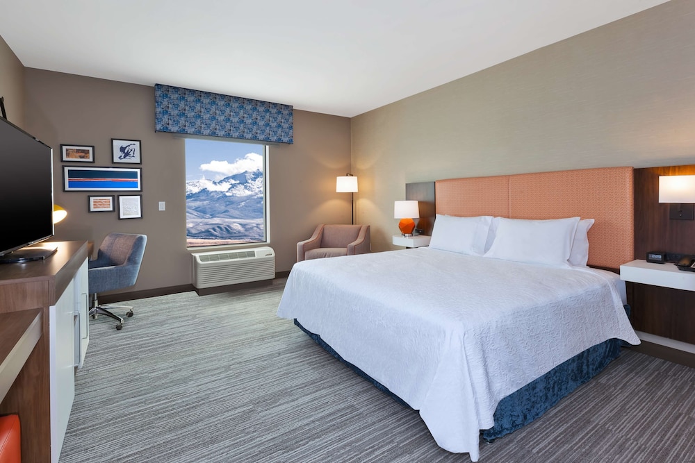 Hampton Inn & Suites Wells - photo 10
