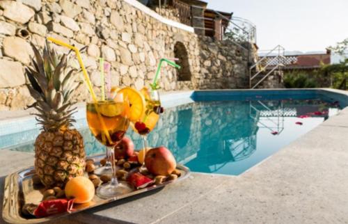 Villa Jewels casa vacanza — 4-Star Luxury Hotel in Gaggi, Italy