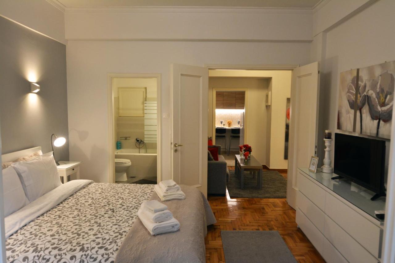 Stylish apartment in Kolonaki — 4-Star Luxury Hotel in Athens, Greece