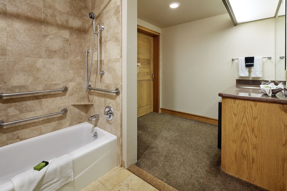 Cavalier Oceanfront Resort - photo 24
