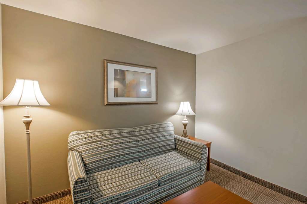 Quality Inn & Suites Germantown North - photo 20