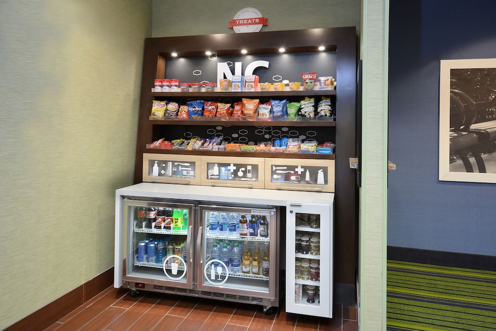 Hampton Inn High Point - photo 35