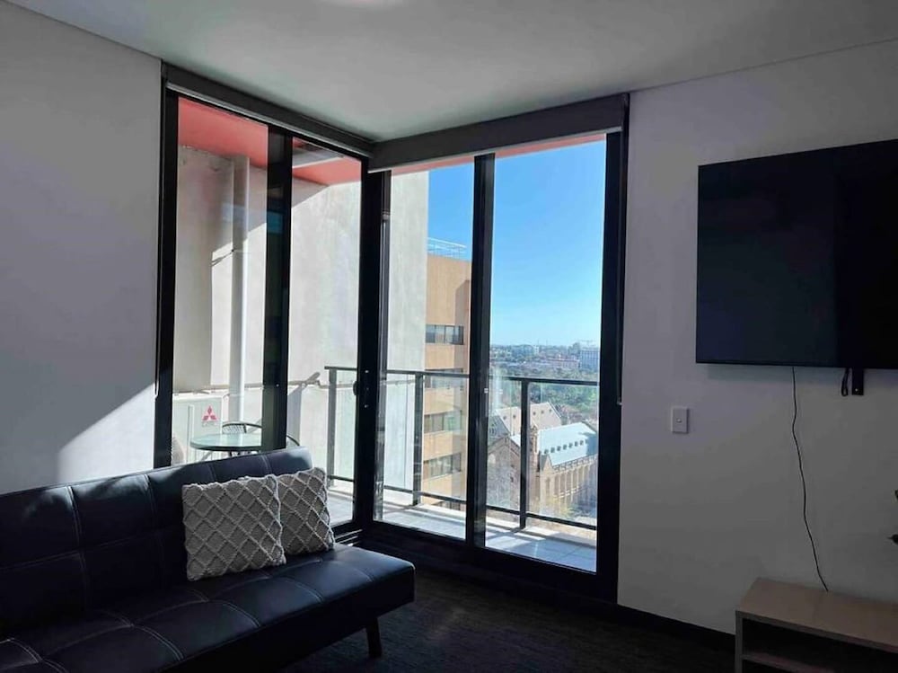 2BR entire apt City central — 4-Star Luxury Hotel in Adelaide, Australia