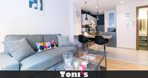 Tonis Le Petit Nicolas 1bd Apartment in Koukaki — 4-Star Luxury Hotel in Athens, Greece