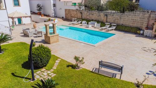 Casa D'Amore con Piscina Privata — 4-Star Luxury Hotel in Alessano, Italy
