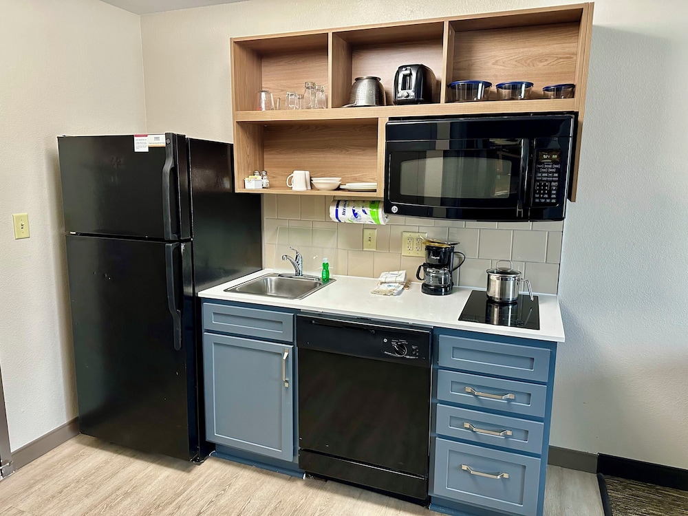 Candlewood Suites Savannah Airport by IHG - photo 17