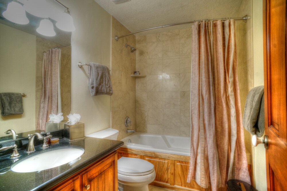 Abode off Main - photo 16