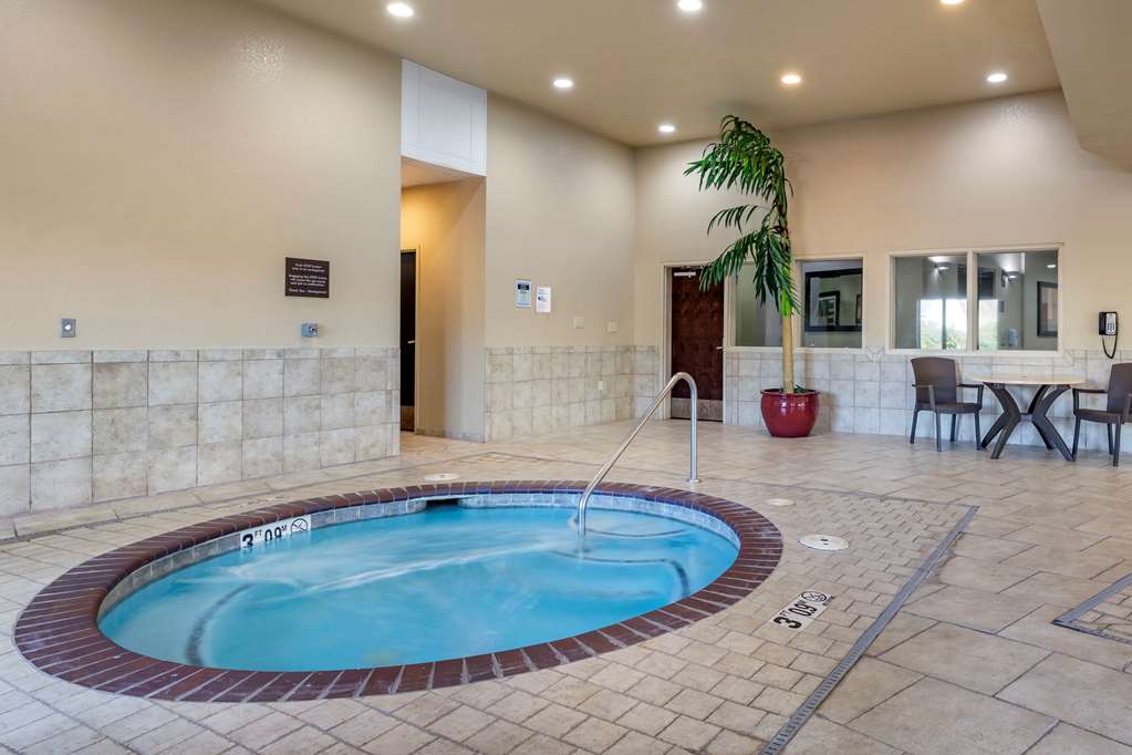 Comfort Inn Bentonville Crystal Bridges - photo 22