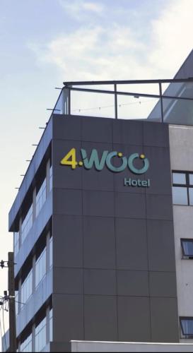 4Woo - carbon neutral hotel in Telemaco Borba