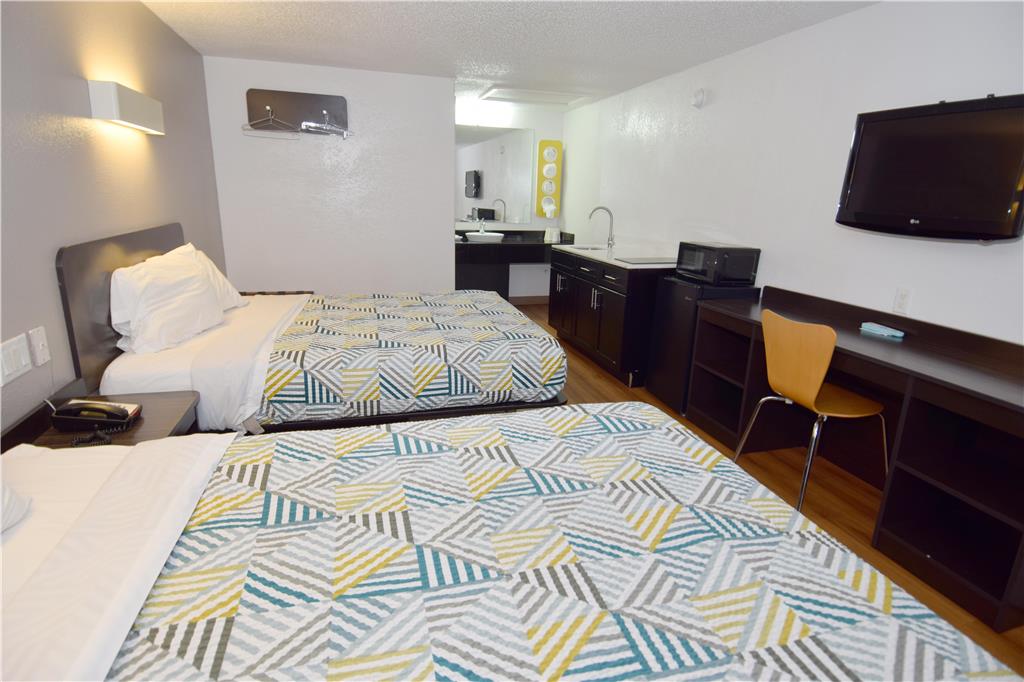 Motel 6 Hamburg NY - photo 21