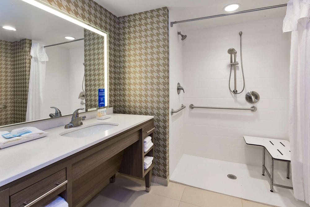 Home2 Suites by Hilton Wilmington Wrightsville Beach - photo 16