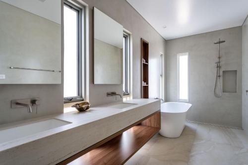 Apricus I Private Properties - carbon neutral hotel in Yallingup