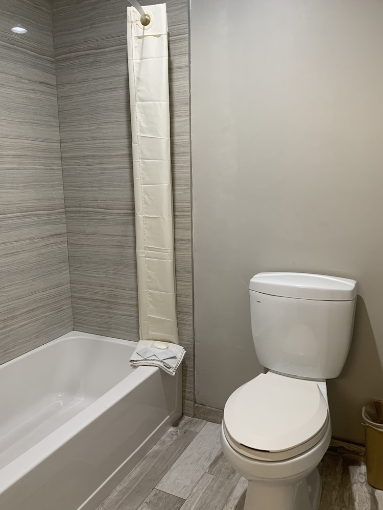 Buena Park Inn - photo 25