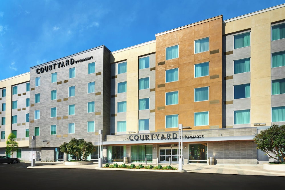 Courtyard by Marriott Los Angeles LAX Hawthorne - photo 35