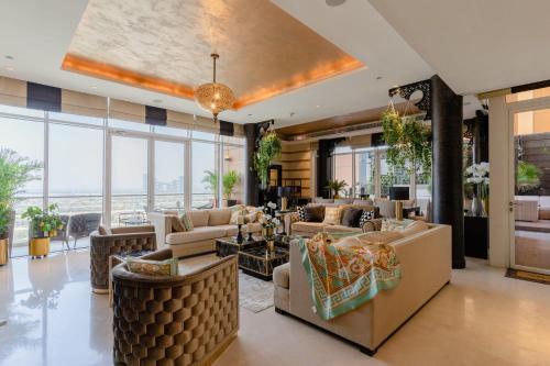 FIVE Palm Casa Mariposa with Private Pool & Garden — 4-Star Luxury Hotel in Dubai, United Arab Emirates