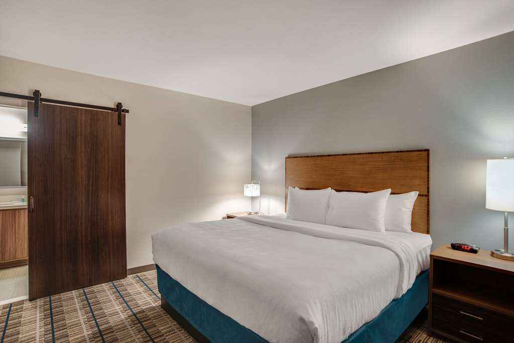 MainStay Suites Carlisle Harrisburg - photo 33