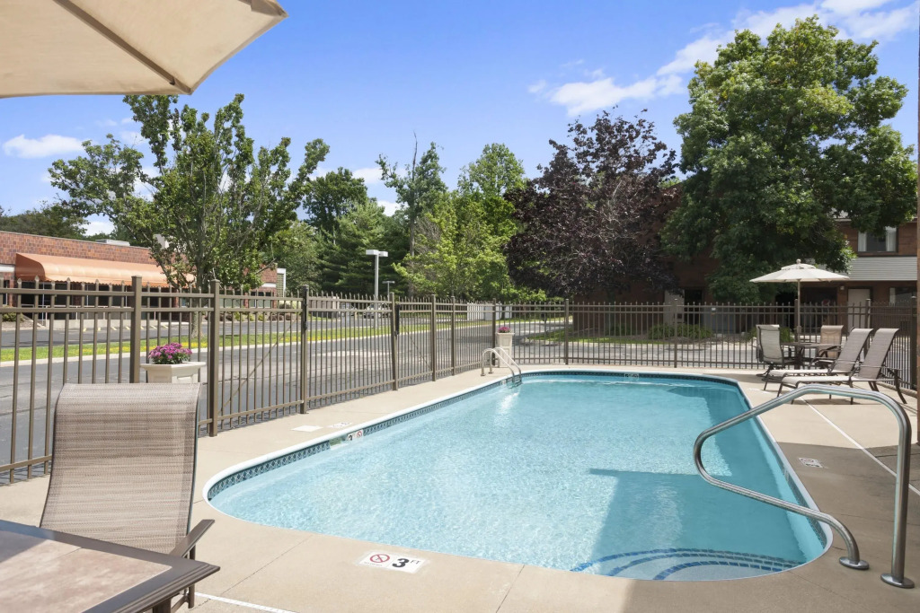 Super 8 Beachwood Cleveland Area - photo 26
