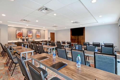 Hampton Inn By Hilton Santa Fe South NM - photo 40
