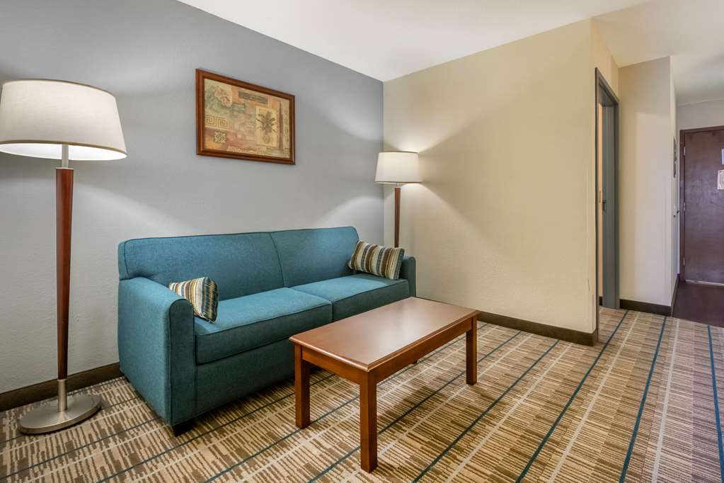 MainStay Suites Grantville Hershey North - photo 20