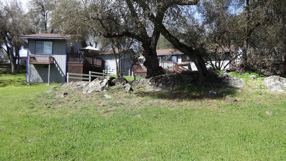 Little Valley Inn - photo 58