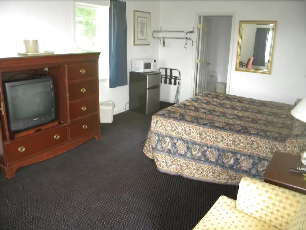 USA Inn and Suites Morgantown - photo 7