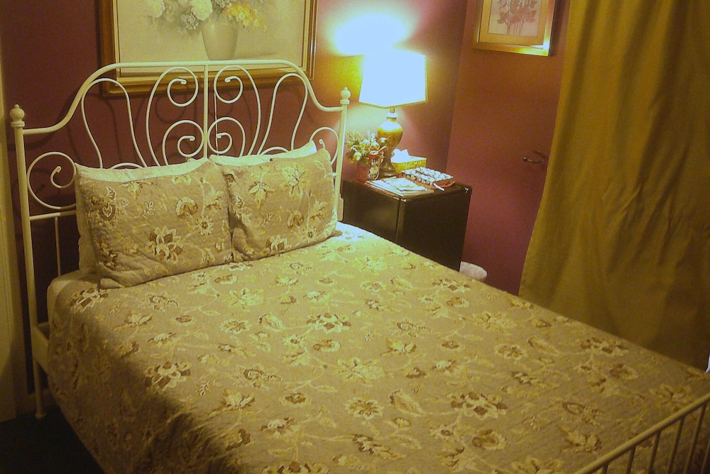 Lil Black Bear Inn - photo 39