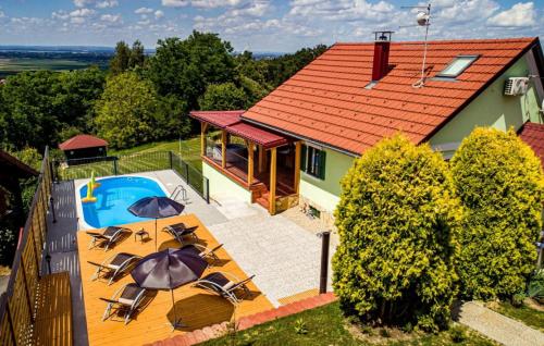 Villa Magic by Villas Guide — 4-Star Luxury Hotel in Jalzabet, Croatia