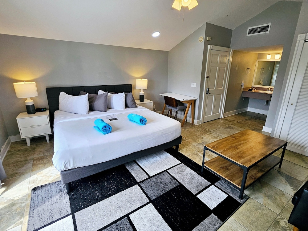 Bishop Hotel Key West - photo 40