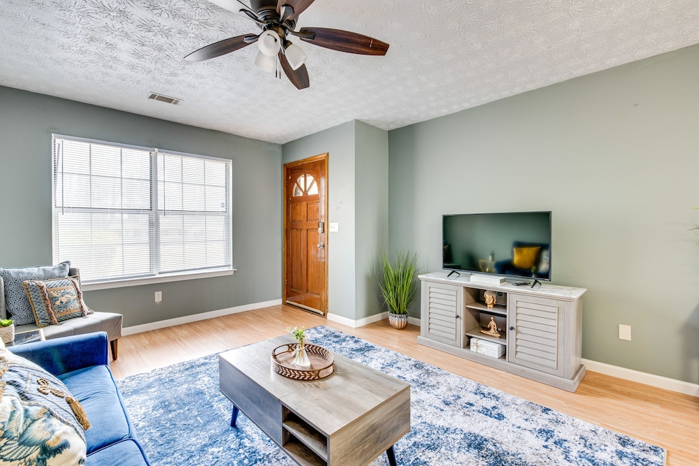 Douglasville Gem Minutes From Historic Downtown - photo 16