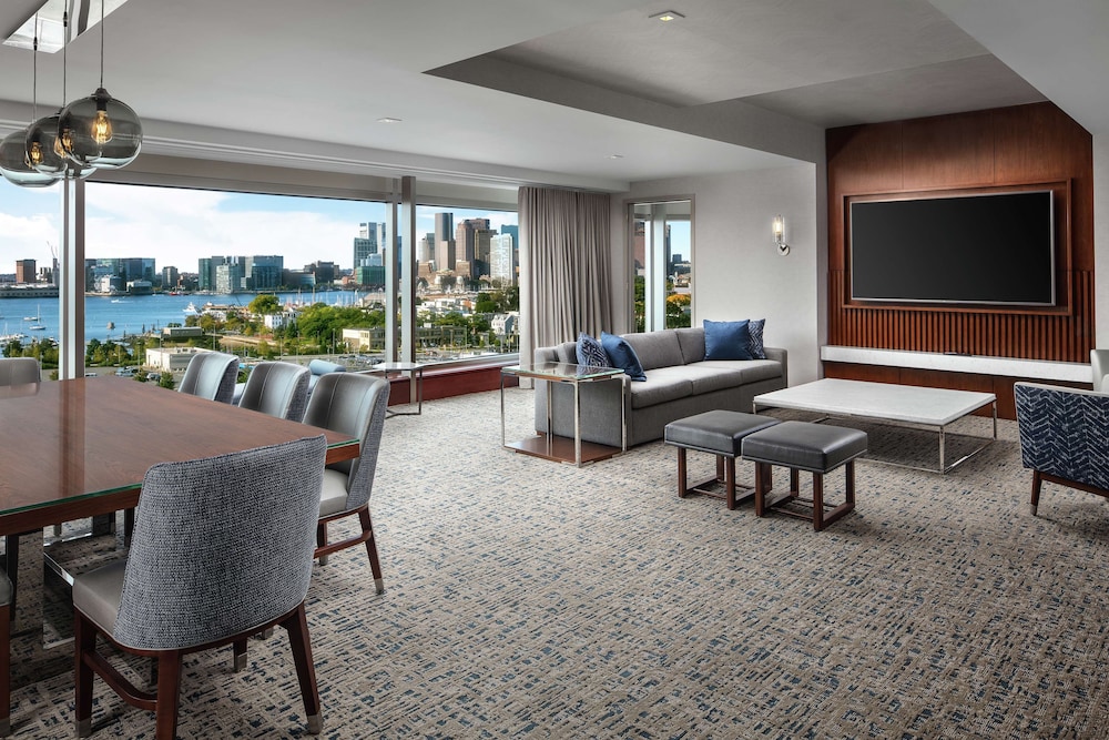 Hilton Boston Logan Airport - photo 23