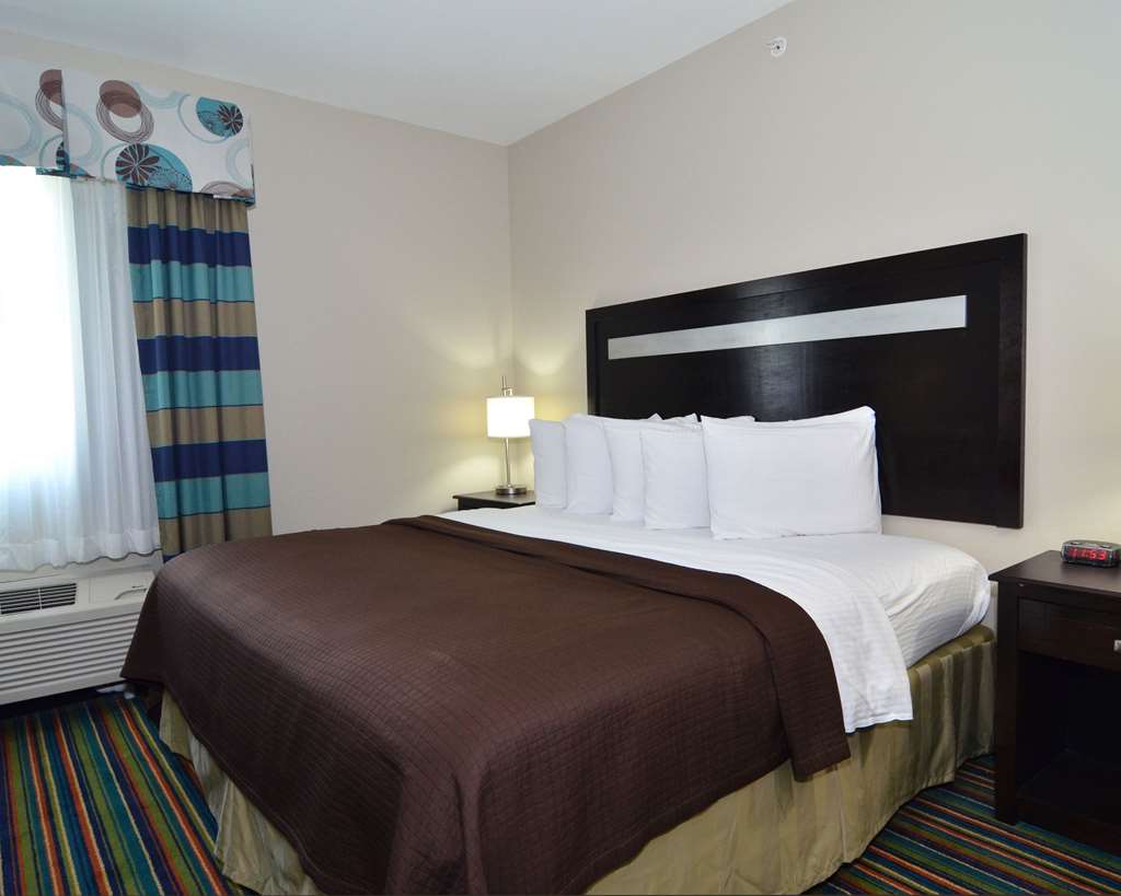 Quality Inn & Suites Kenedy Karnes City - photo 10